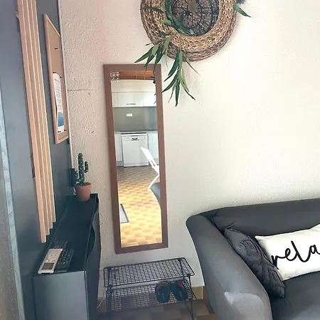 Apartment T3 Climatise A 50m De La En Acces Direct
